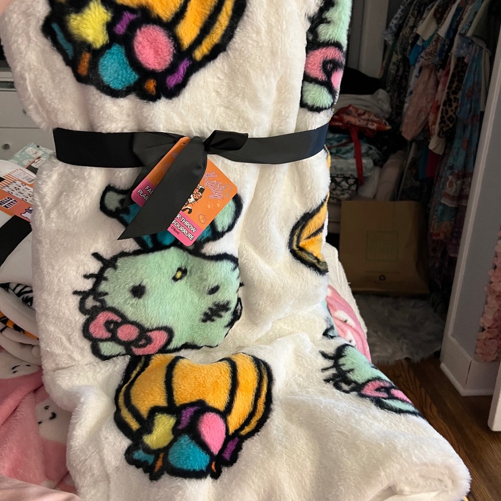 Hello kitty Frankenstein Halloween throw blanket